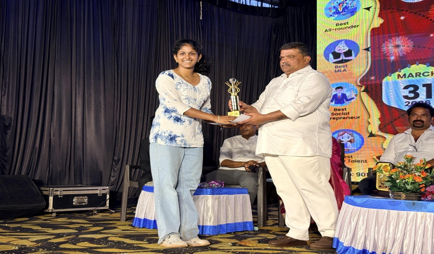 Youthopia Team Trophy